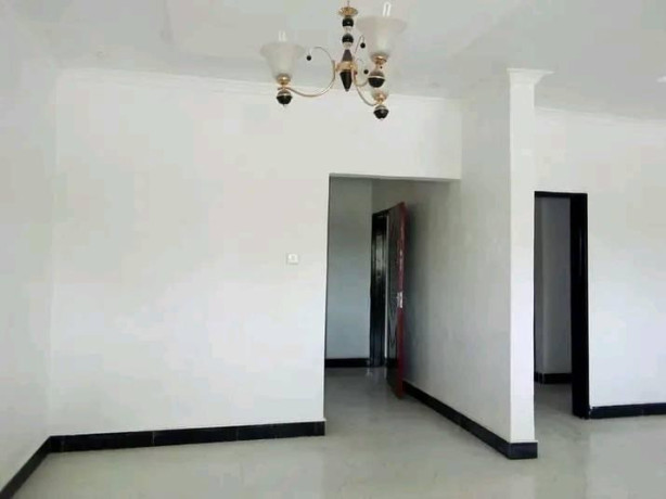 1-bedroom-flat-for-rent-in-chilanga-big-4