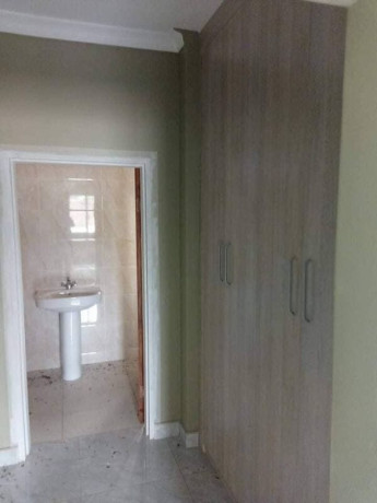 3-bedroom-flat-for-rent-in-chalala-big-1