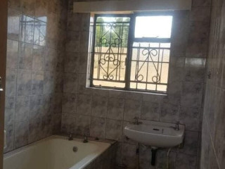 3-bedroom-house-for-rent-in-avondale