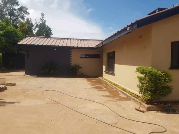 3-bedroom-house-for-rent-in-avondale-big-8