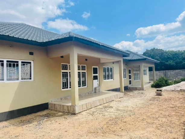 3-by-2-bedroom-flats-for-sale-in-waterfalls-big-7