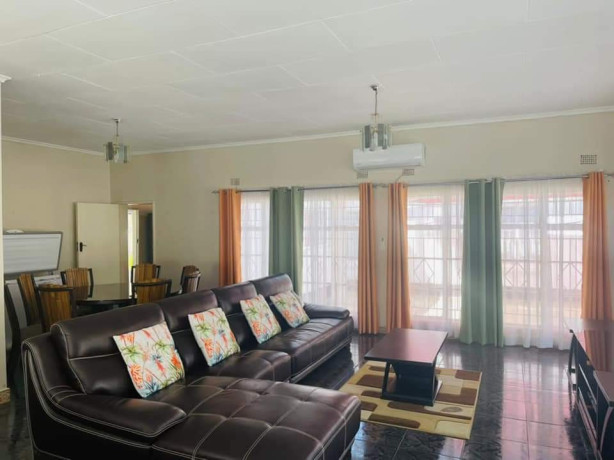 4-bedroom-house-for-sale-in-ibex-hill-big-5