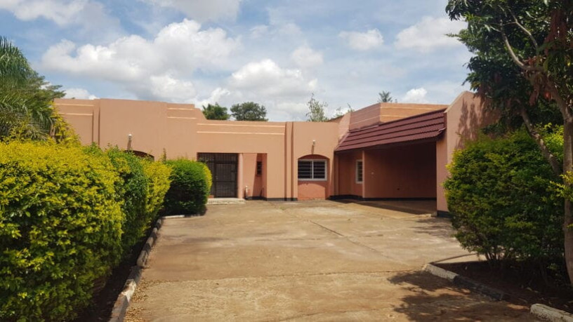 property-for-sale-in-lilayi-big-8