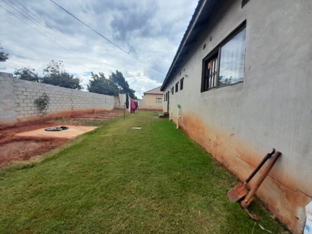 4-bedroom-house-for-sale-in-chamba-valley-big-2