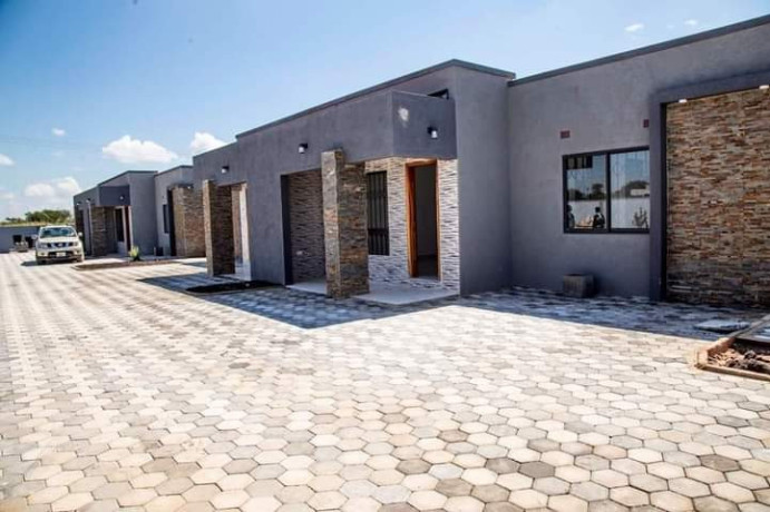 2-bedroom-flat-for-rent-in-meanwood-ndeke-sitatunga-big-0