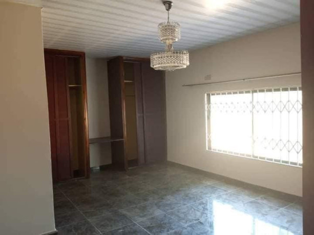 4-bedroom-house-for-rent-in-woodlands-big-7