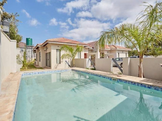 elegant-3-bedroom-apartments-for-sale-in-roma-park