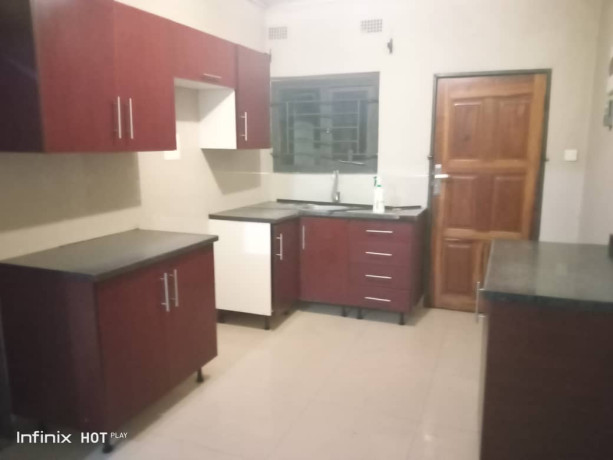 flats-for-sale-in-chalala-big-5