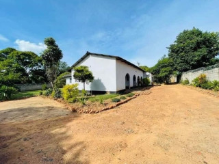 3-bedroom-house-for-sale-in-kalundu