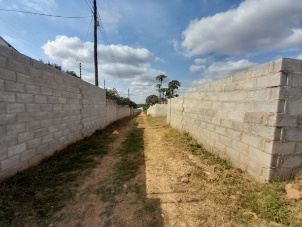 land-for-sale-in-meanwood-big-5