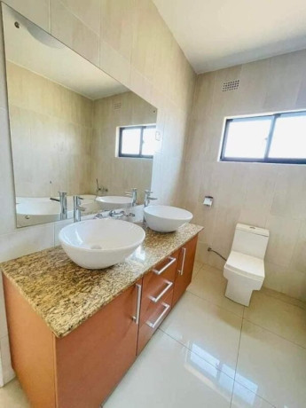 3-bedroom-flat-for-rent-in-roma-big-8