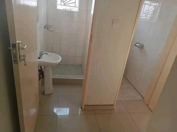 2-bedroom-flat-for-rent-in-lusaka-west-big-7