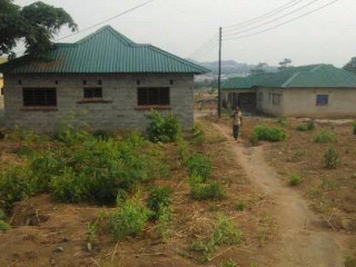 3-bedroom-incomplete-house-for-sale-in-hillcrest-ndola
