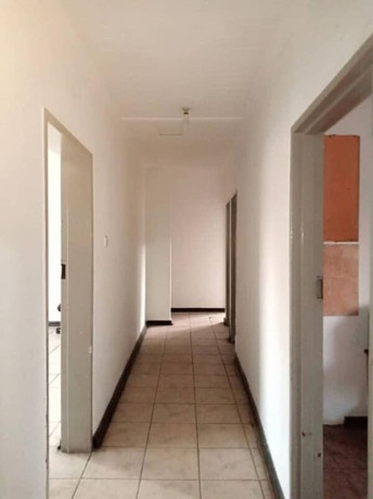 4-bedroom-house-for-sale-in-thornpark-big-2