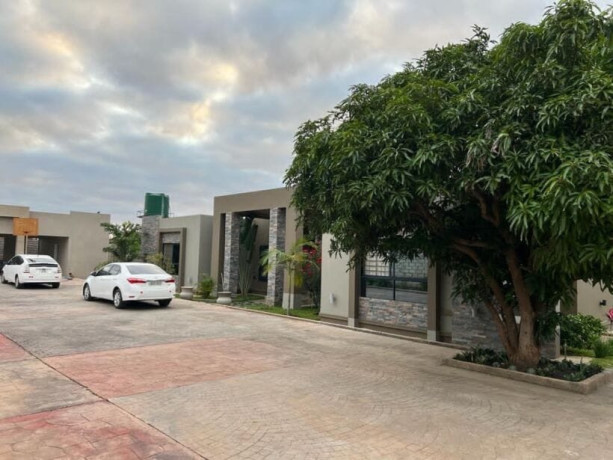 4-bedroom-house-for-sale-in-ibex-hill-big-1