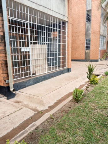 3-bedroom-flat-for-sale-in-rhodespark-big-0