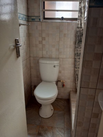 3-bedroom-flat-for-sale-in-rhodespark-big-7