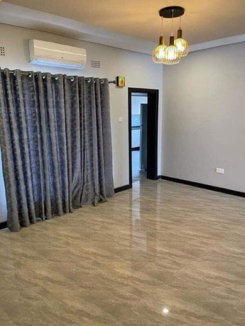 3-bedroom-house-for-rent-in-roma-park-big-9