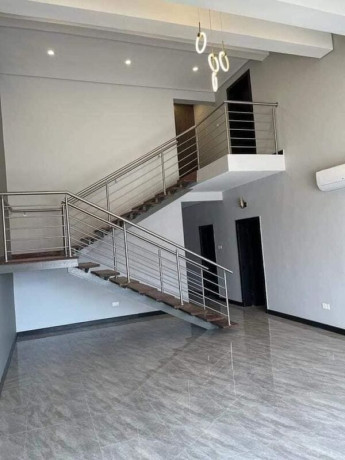 3-bedroom-house-for-rent-in-roma-park-big-8