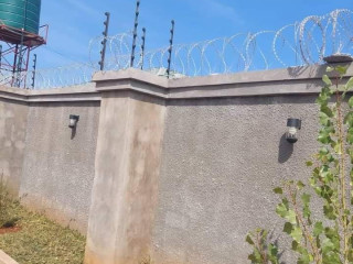 2-bedroom-flat-for-rent-in-chalala