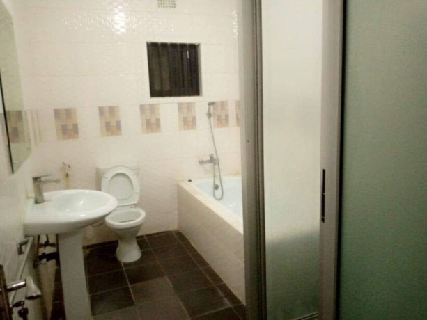 3-bedroom-flat-for-rent-in-makeni-bonaventure-big-2