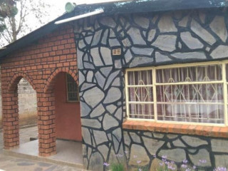 3-bedroom-house-for-rent-in-chelston-lusaka