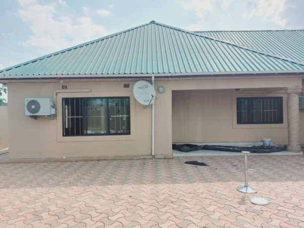 3-bedroom-house-for-sale-in-lilayi-big-1