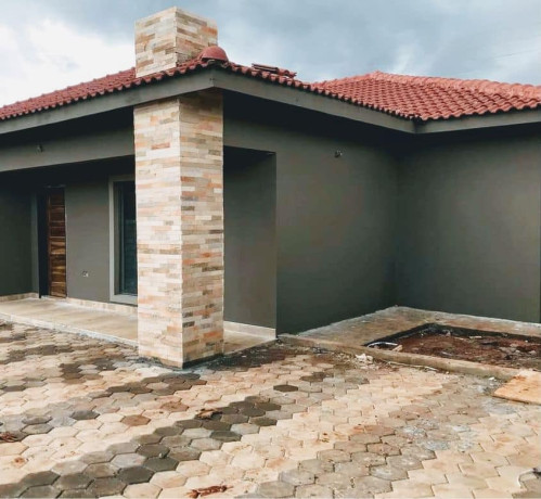 3-bedroom-house-for-sale-in-lilayi-big-2