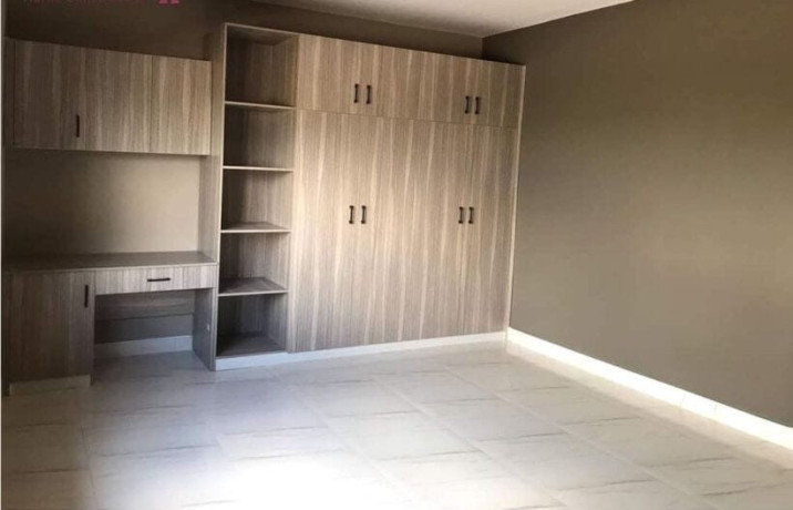 3-bedroom-house-for-sale-in-lilayi-big-4