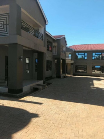 3-bedroom-flats-for-rent-in-solwezi-big-7