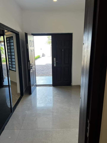 2-bedroom-flat-for-rent-in-lilayi-estate-big-3