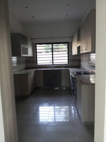 2-bedroom-flat-for-rent-in-kabulonga-big-3