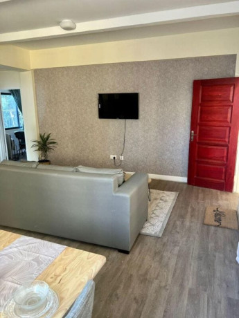 2-bedroom-flat-for-rent-in-kabulonga-big-8