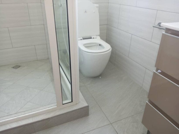 3-bedroom-flat-for-rent-in-kabulonga-big-8