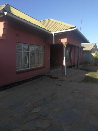 3-bedroom-house-for-sale-in-meanwood-chamba-valley-big-2