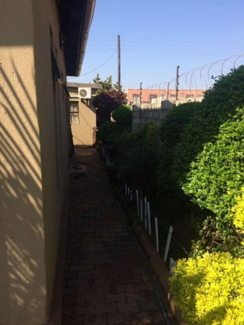 4-bedroom-house-for-sale-in-chalala-big-4