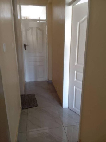 2-bedroom-flat-for-sale-in-longacres-big-5