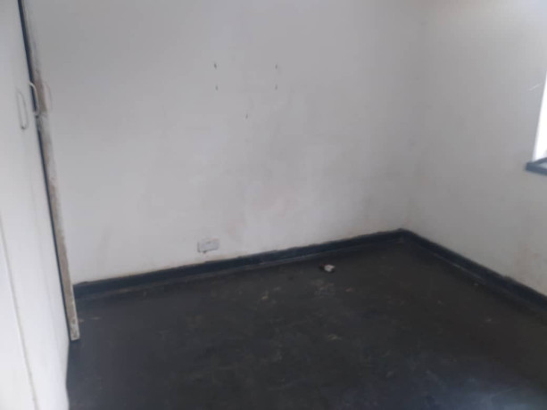 3-bedroom-flat-for-sale-in-parklands-big-5