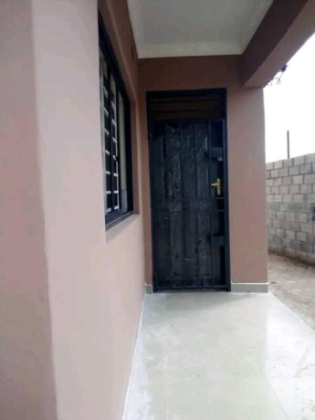 2-bedroom-flats-for-rent-in-lilayi-big-3