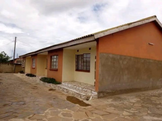 2-bedroom-flat-for-rent-in-chalala