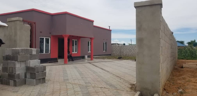 3-bedroom-house-for-sale-in-meanwood-chamba-valley-big-3