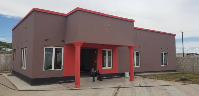 3-bedroom-house-for-sale-in-meanwood-chamba-valley-big-4