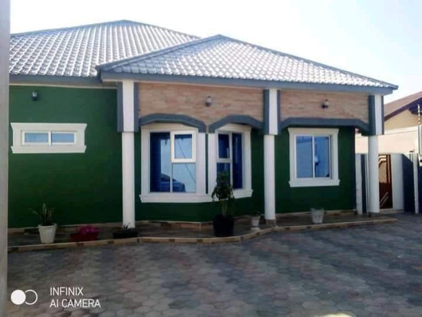 5-bedroom-house-for-sale-in-chalala-big-9