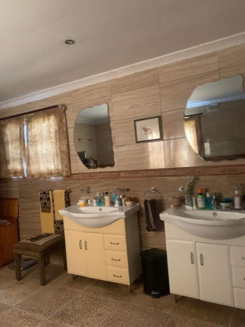 4-bedroom-house-for-sale-in-new-kasama-big-8