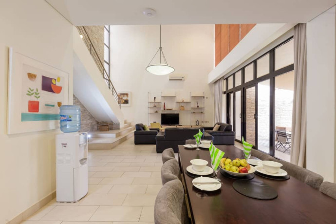 4-bedroom-apartments-for-sale-in-roma-big-1