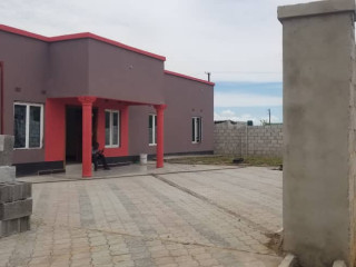 3-bedroom-house-for-sale-in-meanwood-chamba-valley