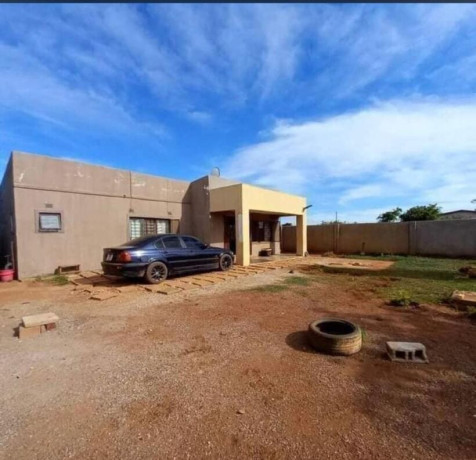 3-bedroom-house-for-sale-in-new-kasama-big-1