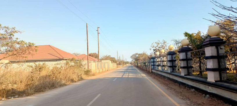 prime-land-for-sale-in-ibex-meanwood-big-3