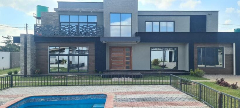 4-bedroom-house-for-sale-in-waterfalls-big-0
