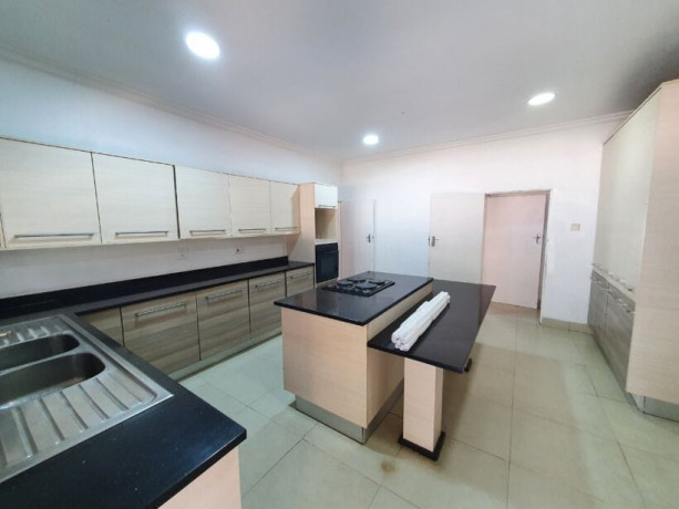 4-bedroom-house-for-sale-in-roma-big-4
